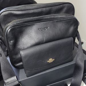Black Leather Coach Purse w/wallet